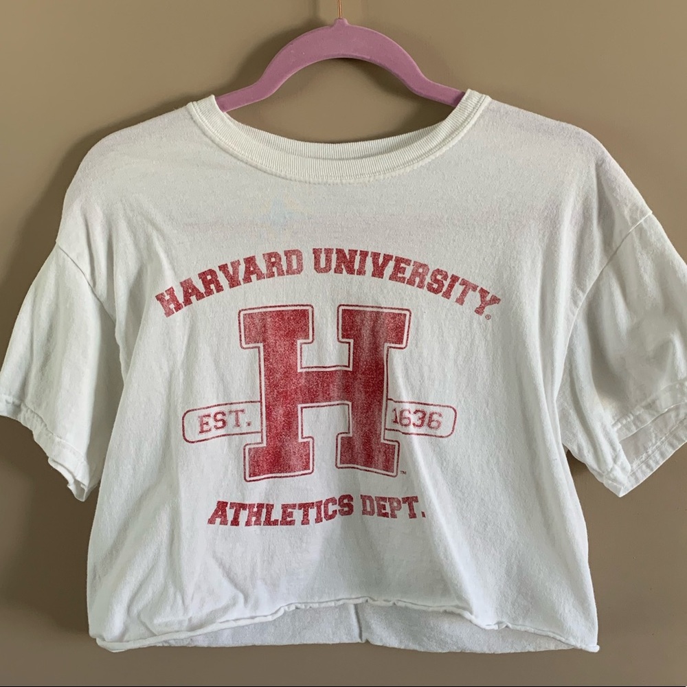 Harvard workout crop top